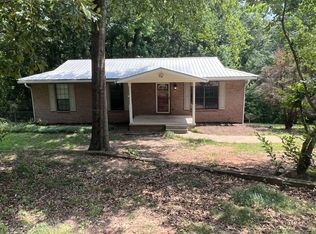 500 Brookwood Cir, Dadeville, AL 36853