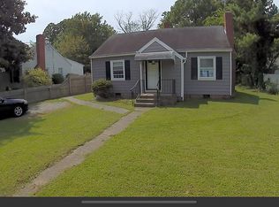27 Sinclair Rd, Hampton, VA 23669