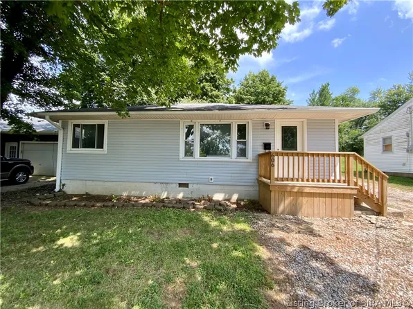 606 Ridgeview Drive, Salem, IN 47167
