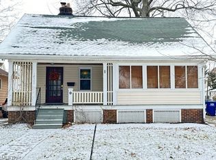 14503 Bayes Ave, Lakewood, OH