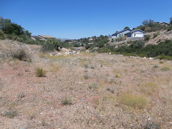 2nd image of 1115 E Desert Jewel Dr