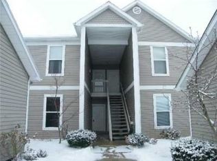 1491 Fox Pointe Cir, Ann Arbor, MI 48108