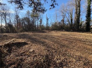 105 Strong St, Walhalla, SC 29691