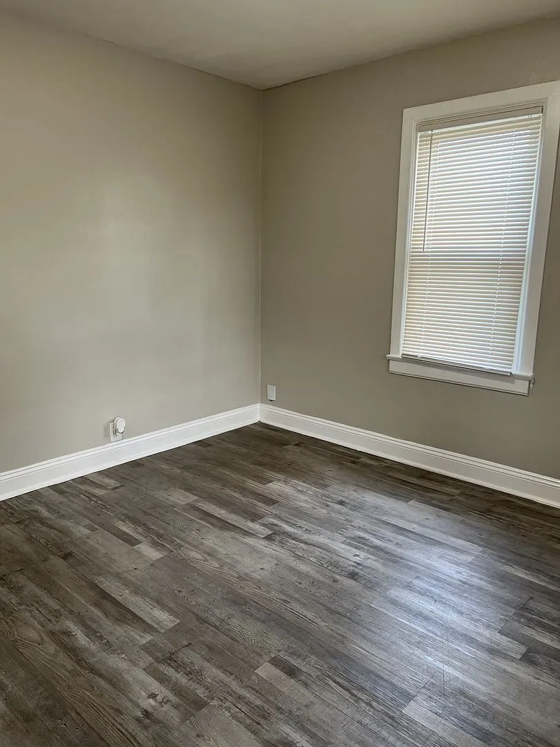 1706 E Tabor St — Photo 3