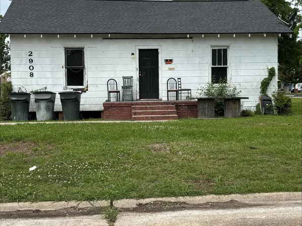 2908 Fiske St, Lake Charles, LA 70601