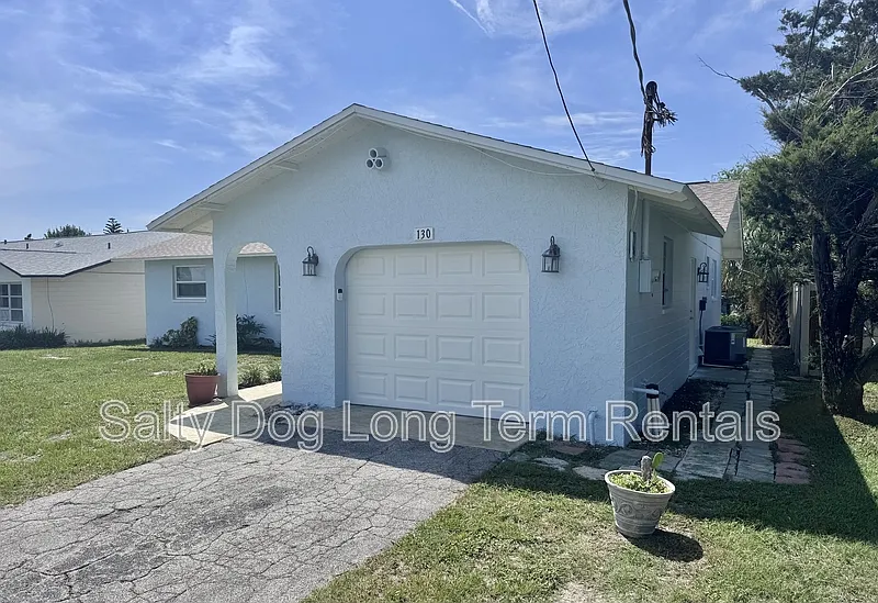 2 bed, 2.0 bath, 1772 sqft, $2,350 — Photo 3