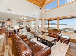 109 Palouse Dr #A2, Nordman, ID 83848