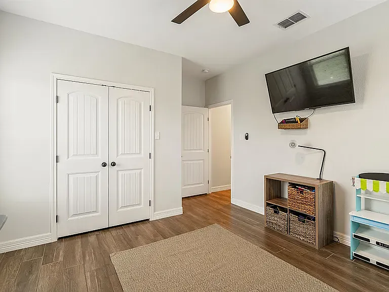 423 Pitaya Ln — Photo 21