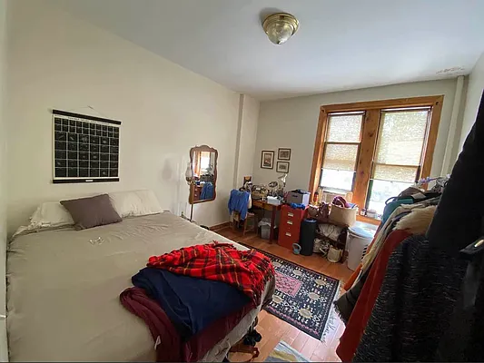 Rented by Candid Listings LLC | media 2