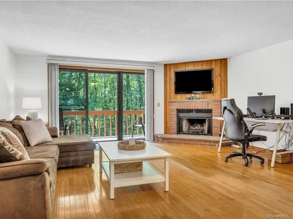 32 Upper Pattagansett Road #9, East Lyme, CT 06333