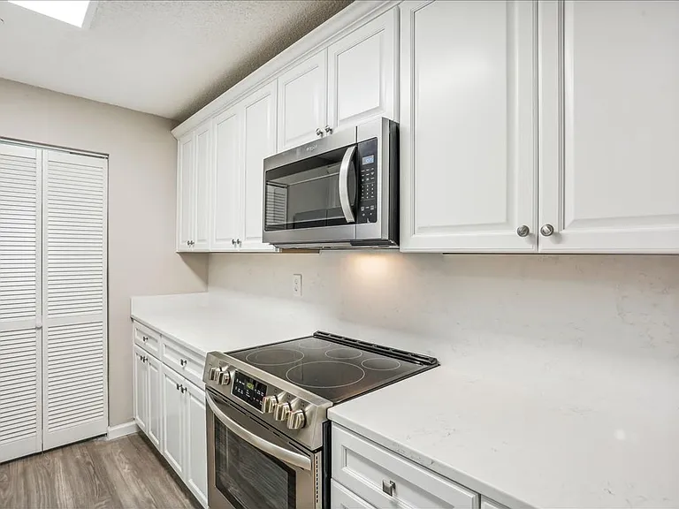 12901 Churchill Ridge Cir #14 — Photo 4
