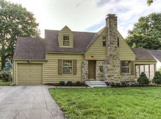 8807 Daniel Boone Rd, Kansas City, MO 64114