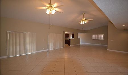 1st image of 10100 NW 21st Ct