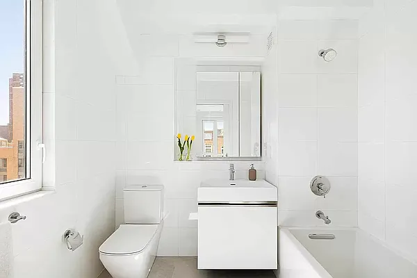 Rented by Artifact.co | media 12