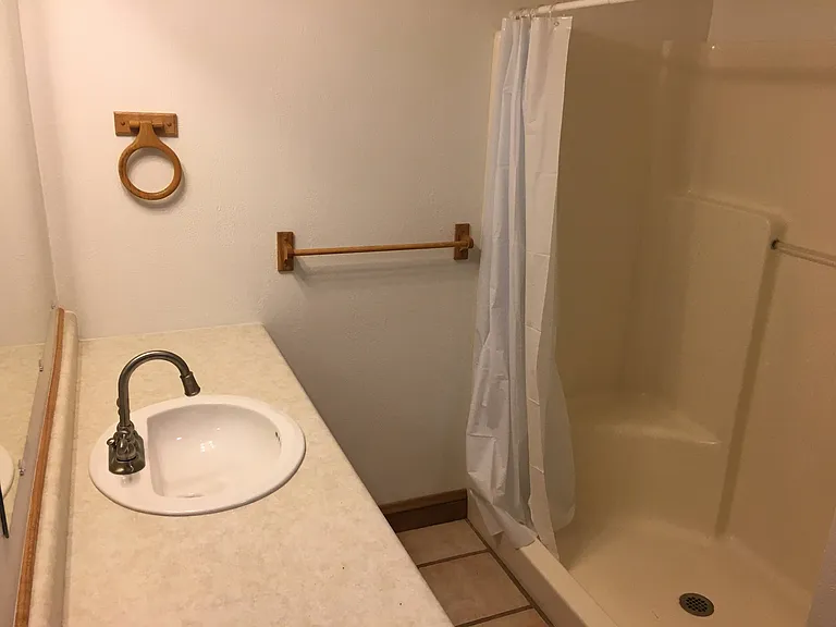 1444 Mountain View Ave — Photo 14