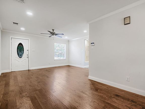 4th image of 114 Conway Dr
