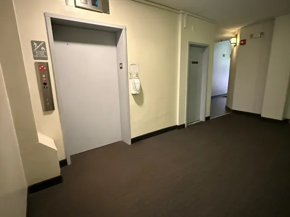 186 Wayne Street image 7 of 25