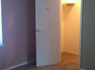 611 Westhoff Ave APT 2, O Fallon, MO 63366