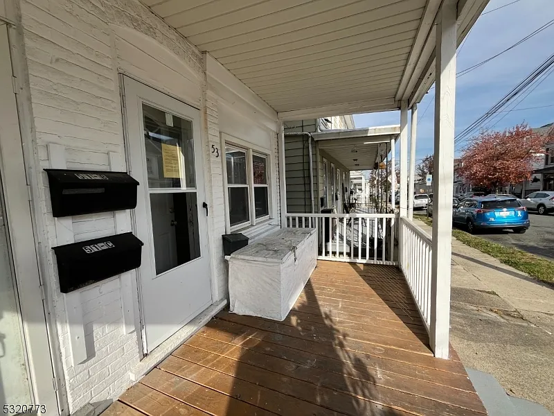 Building Photo - 51 Glen Ave #53