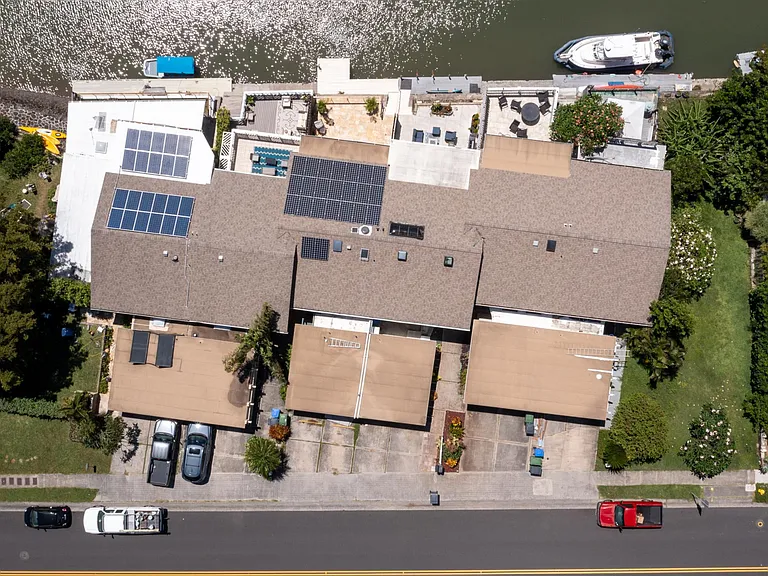 371 Kawaihae St — Photo 22