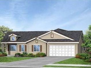 252 E Carpenter Ave, Reedley, CA 93654