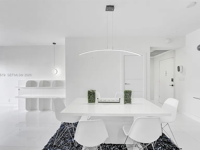 880 NE 69th St #5G — Photo 34