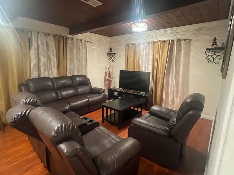 23032 Ida Ln — Photo 6