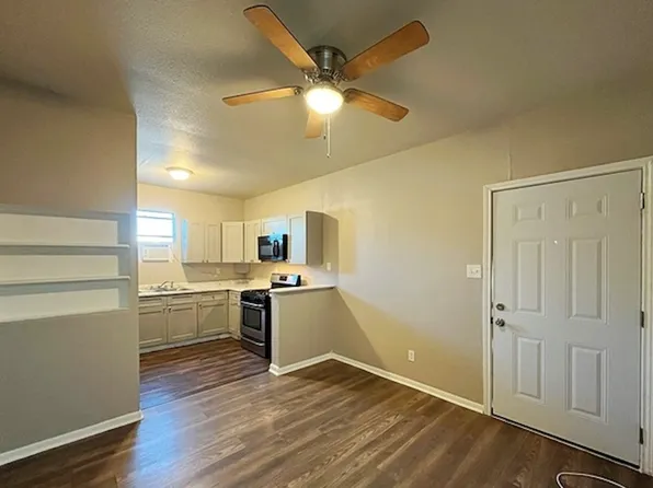 378 E Petaluma Blvd, San Antonio, TX