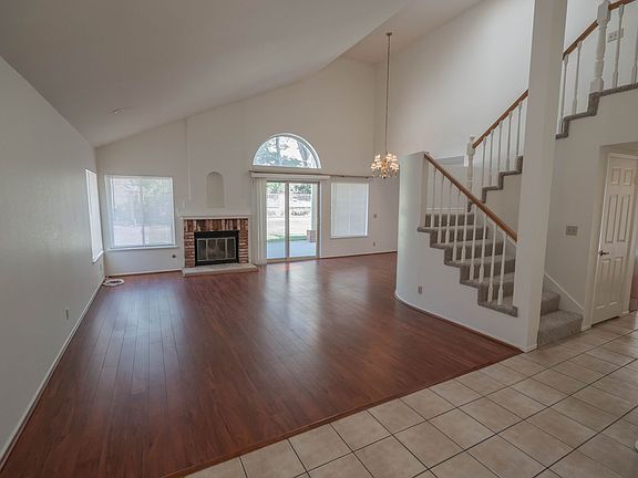 2nd image of 24921 Chicory Ct