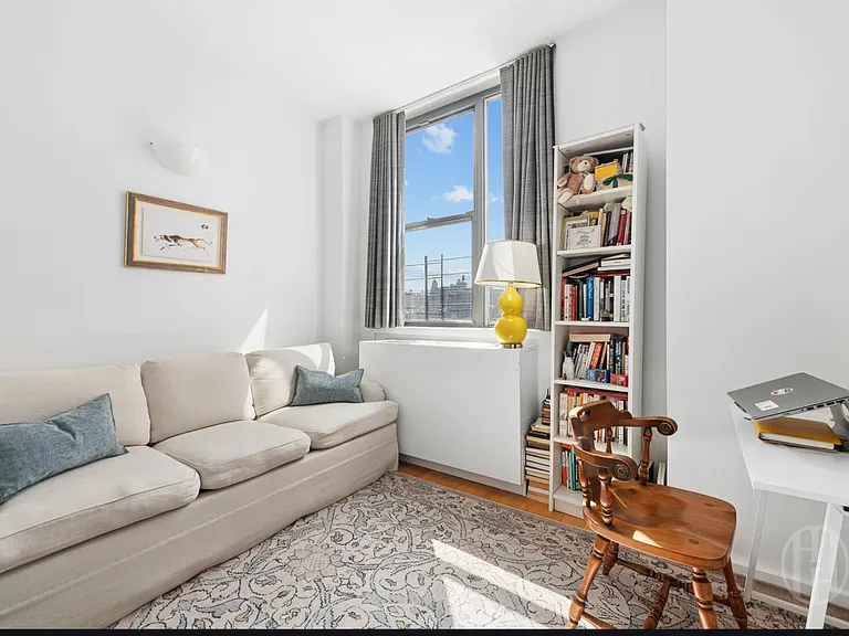 352 Cathedral Pkwy #12C — Photo 6