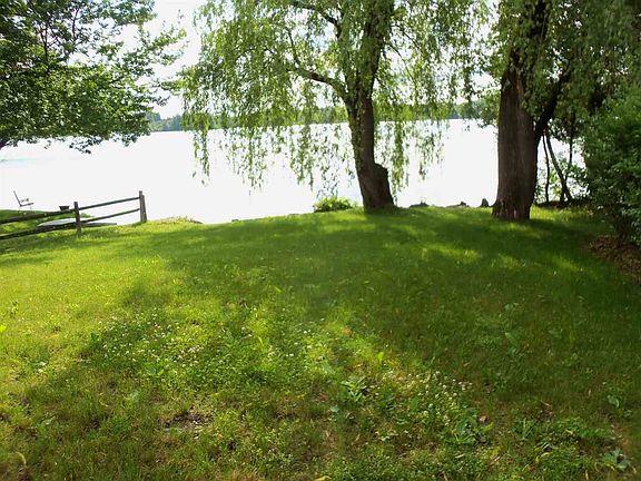 4th image of 78 Lake Shore Dr
