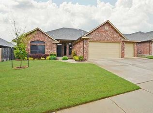 609 Ellsworth Ave, Yukon, OK 73099