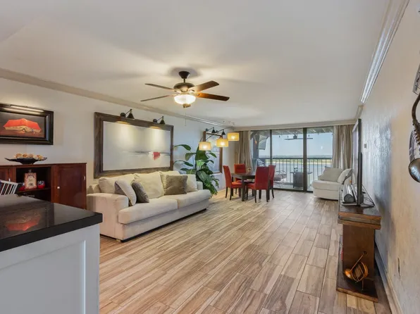 200 Wagner Pl APT 1103, Memphis, TN 38103