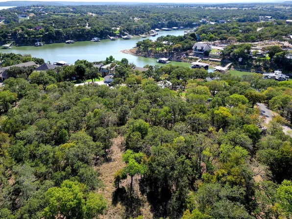 373 County Road 1742, Chico, TX 76431