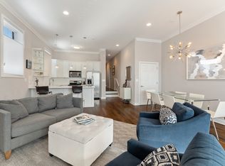 1516 W Grand Ave, Chicago, IL 60642