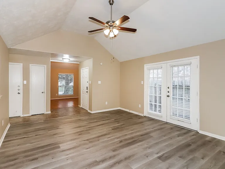 6807 Arrowchase Ct — Photo 7