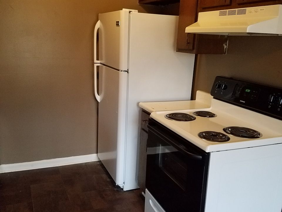 1st image of 1308 Chinook Trl APT 4