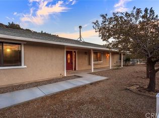 6362 Elk Ridge Rd, Oak Hills, CA 92344