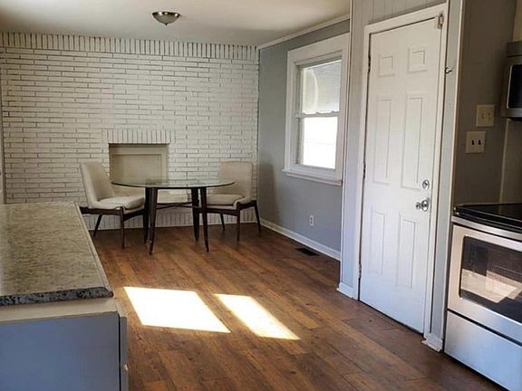 3rd image of 2309 New Mexico St