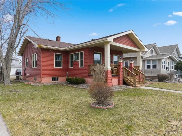 11 B Hayes Ct, Superior, WI 54880