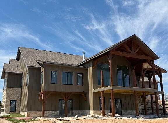 2nd image of 1024 Muskego Road