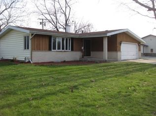 120 Pacific St, Essex, IL 60935