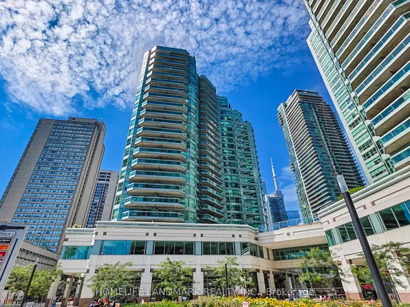 10 Queens Quay W #408, Toronto, ON M5J 2R9