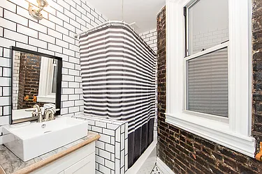 Rented by Triplemint