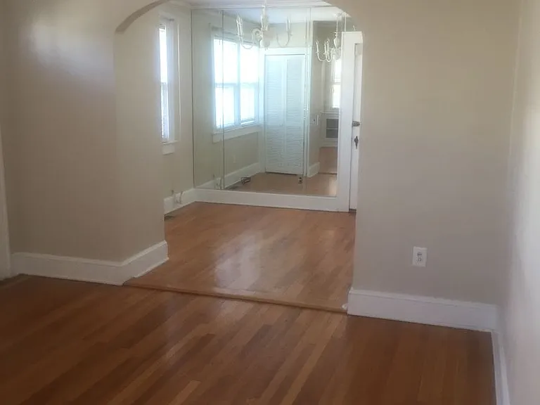 504 University Rdg — Photo 20