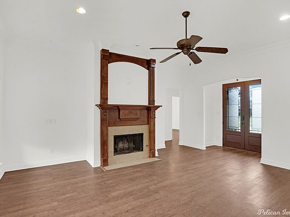 4th image of 3509 Hanover Dr