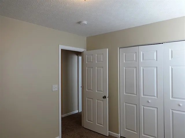 838 Avalon Dr — Photo 12