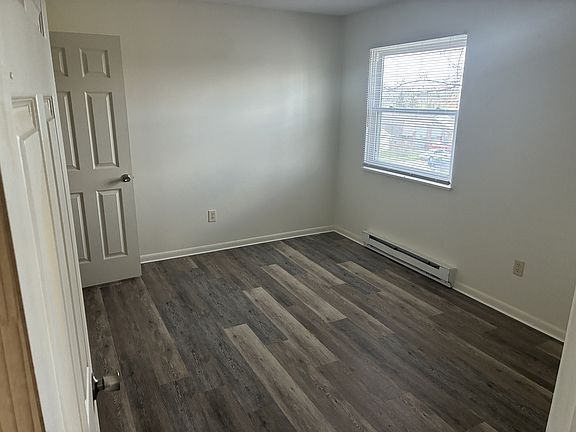 3rd image of 934 Buckeye Ave #11546688