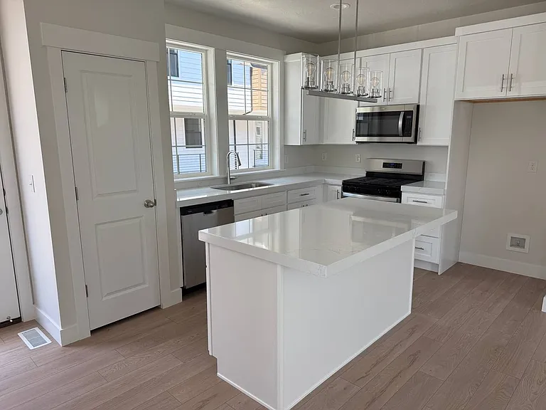 7343 S Sideline Ln — Photo 14