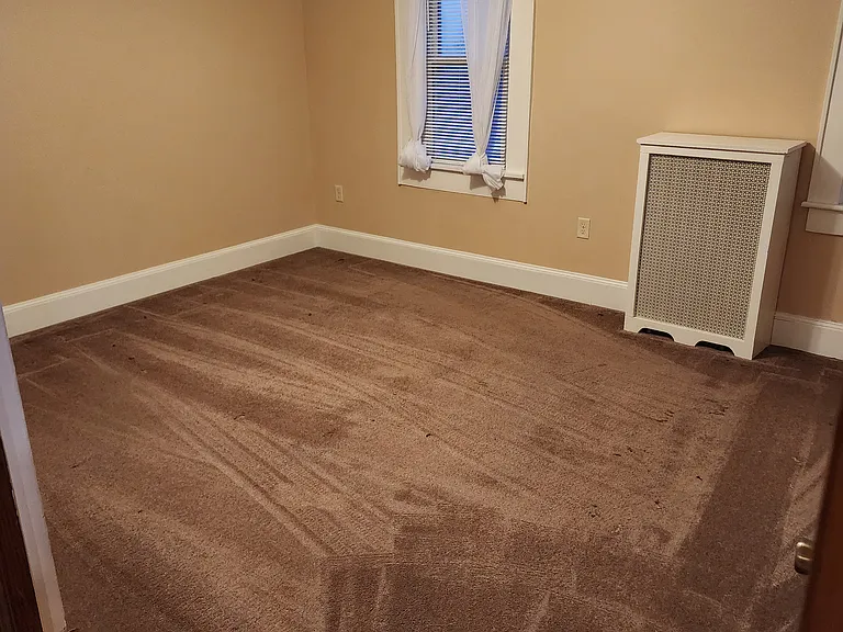 607 Mill St #2 — Photo 4